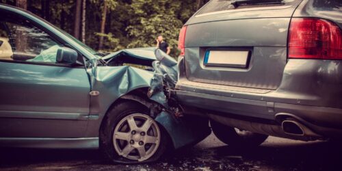 Assurance auto tous risques ou au tiers : comment choisir ?